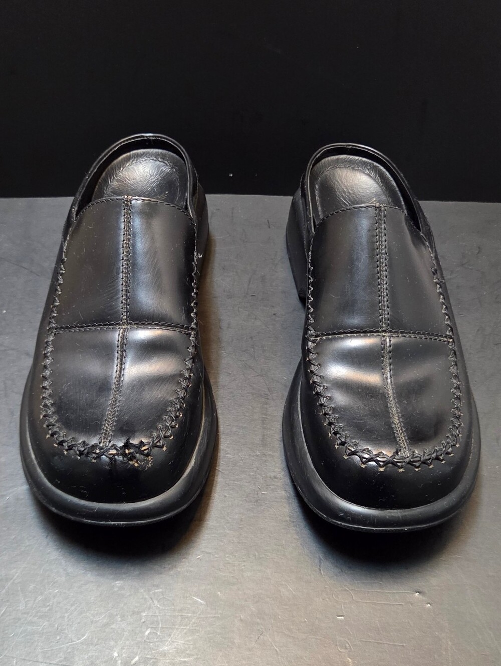 Dansko Madigan Womens Size EU 40 US 8.5-9 Black Leather Slip On Mule Shoes. 0216
